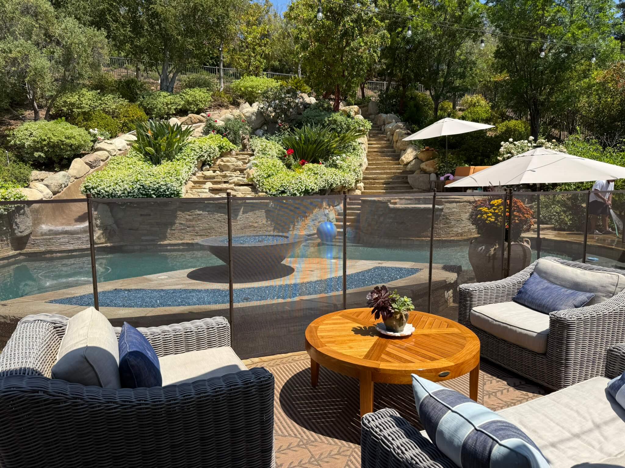 Mesh Pool Fence Installation